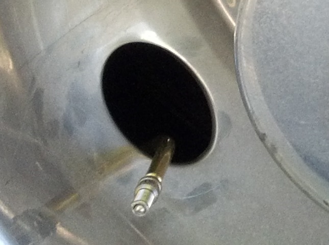 No plastic, all stainless steel including the caps!