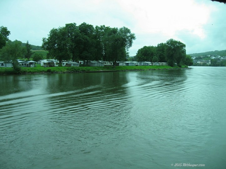 0432_Mosel-Zell_8-28_wm